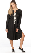 Load image into Gallery viewer, Julie Dress in Black
